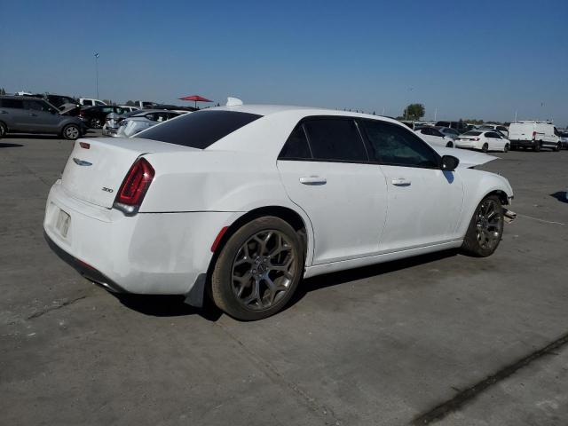 VIN 2C3CCAAG3JH340914 2018 Chrysler 300, Touring no.3