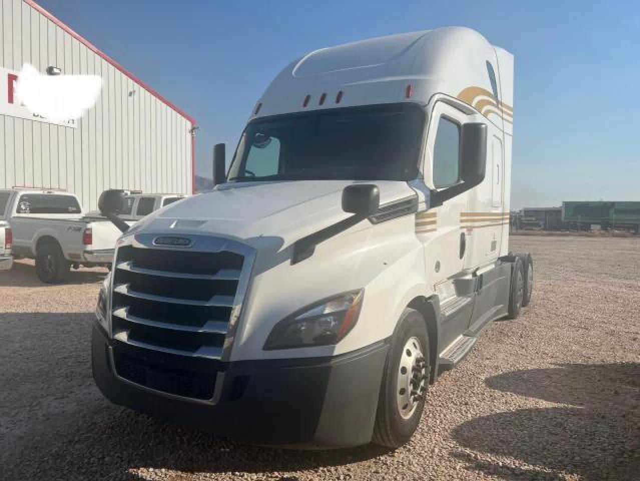 Lot #2921226476 2020 FREIGHTLINER CASCADIA 1