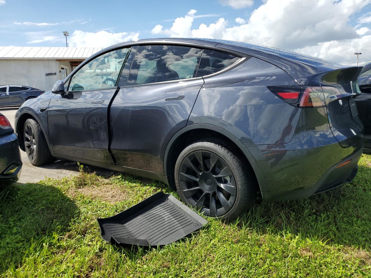 Lot #2964127845 2024 TESLA MODEL Y