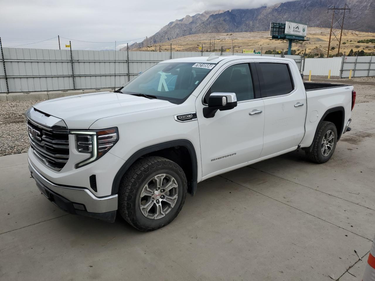 GMC Sierra 2024 SLT