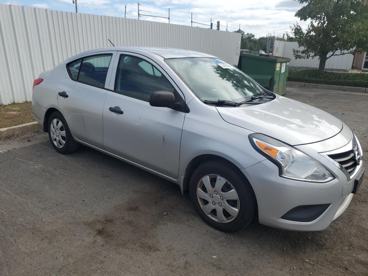 Lot #2945146678 2015 NISSAN VERSA S