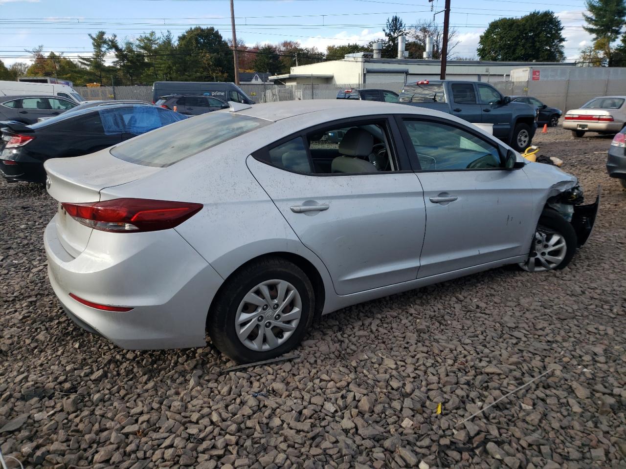 Lot #3033357827 2017 HYUNDAI ELANTRA SE