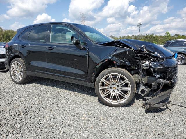 VIN WP1AA2A22JKA01541 2018 PORSCHE CAYENNE no.4