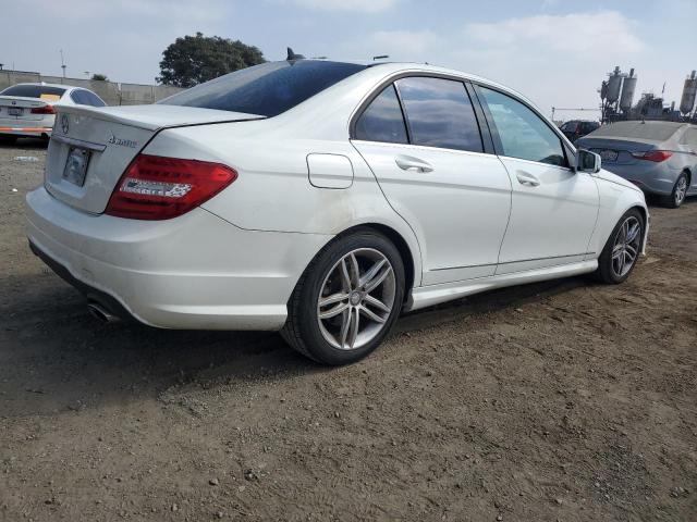 VIN WDDGF8AB9DR241364 2013 Mercedes-Benz C-Class, 3... no.3