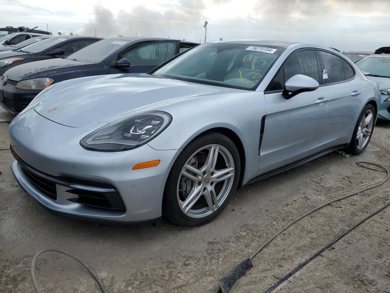 Lot #2971466421 2018 PORSCHE PANAMERA 4