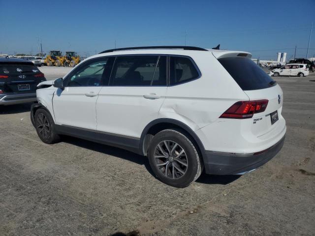 2018 VOLKSWAGEN TIGUAN SE - 3VV3B7AX2JM207100