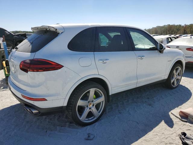 VIN WP1AE2A22HLA70044 2017 PORSCHE CAYENNE no.3