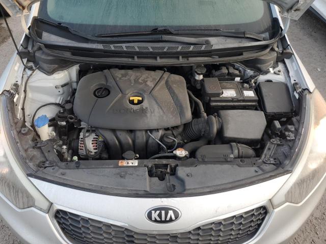 VIN KNAFK4A67G5520902 2016 KIA Forte, LX no.11