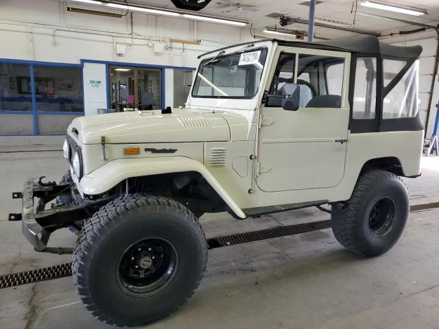 TOYOTA FJ40 1974 white   FJ40178981 photo #1