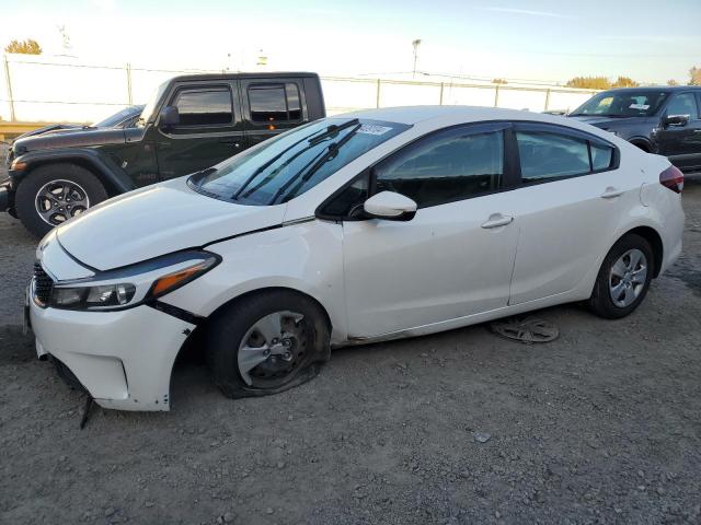 2017 KIA FORTE LX #3024323050