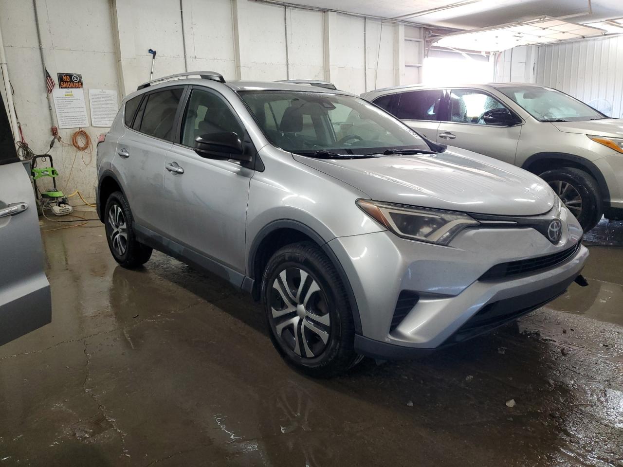 Lot #2955321648 2017 TOYOTA RAV4 LE