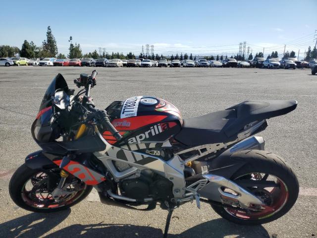 2017 APRILIA TUONO V4 1 ZD4KGU004HS000406