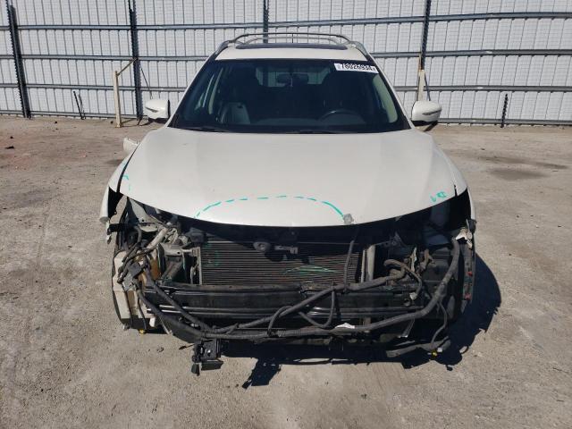 VIN 5N1AT2MT3FC764133 2015 Nissan Rogue, S no.5