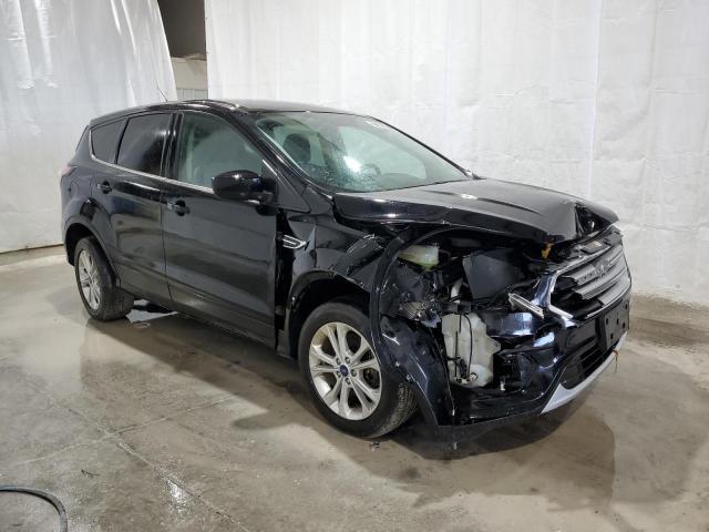 VIN 1FMCU9GD8HUB13533 2017 Ford Escape, SE no.4