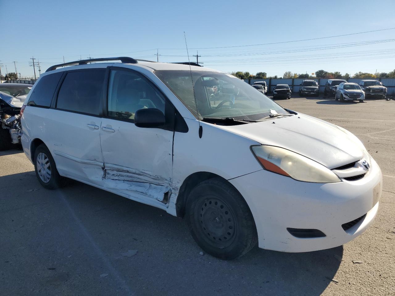 Lot #2938114909 2006 TOYOTA SIENNA CE