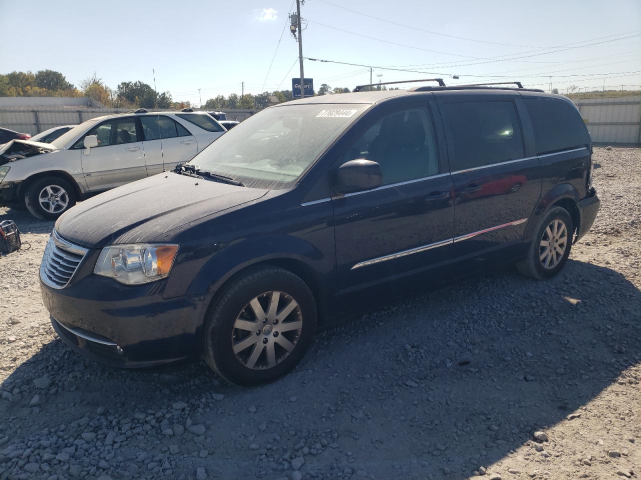 Lot #3037032742 2015 CHRYSLER TOWN & COU