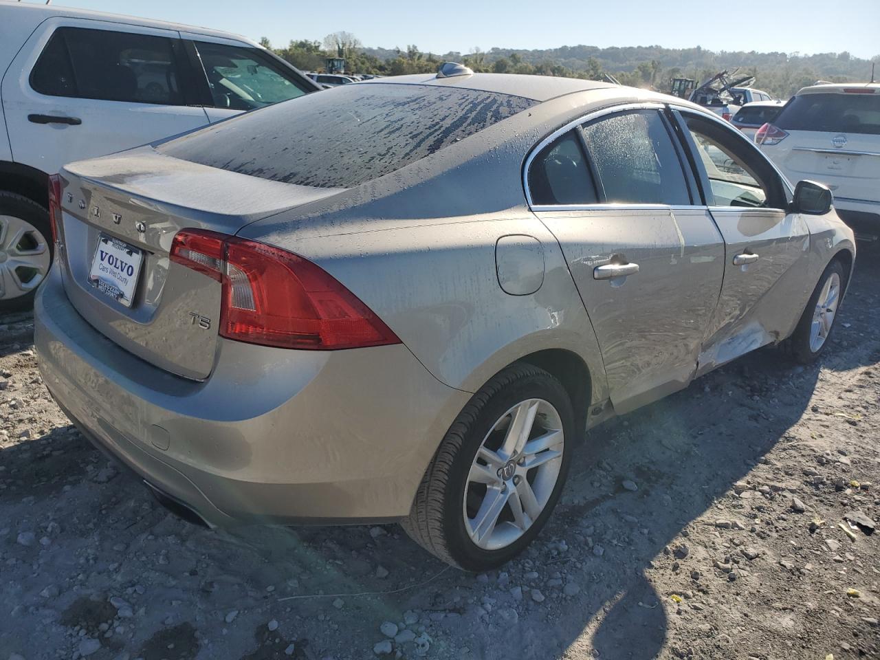 Lot #2926362379 2015 VOLVO S60 PREMIE