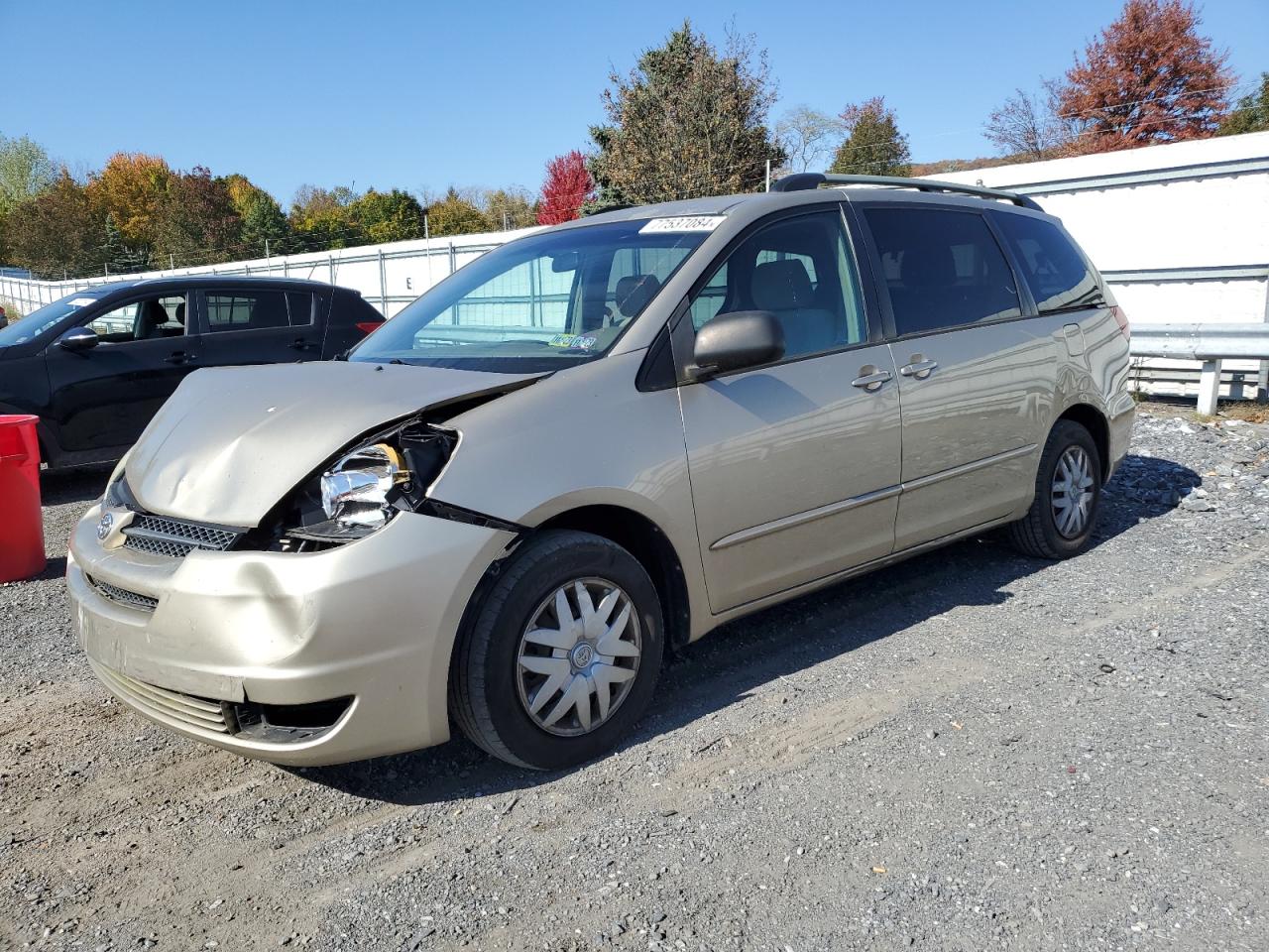 TOYOTA SIENNA CE 2004 tan  gas 5TDZA23C44S104757 photo #1