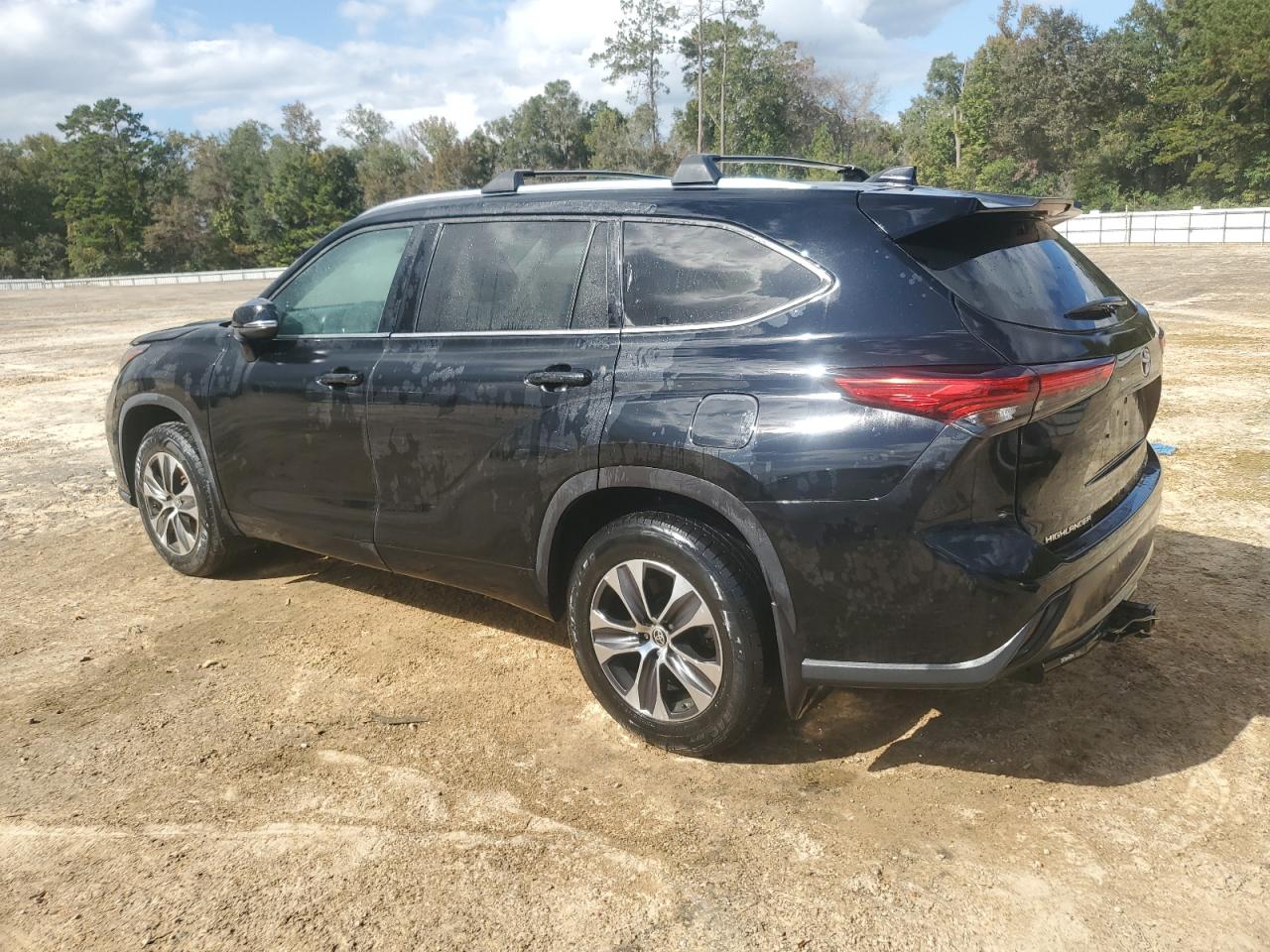 Lot #2986787230 2020 TOYOTA HIGHLANDER