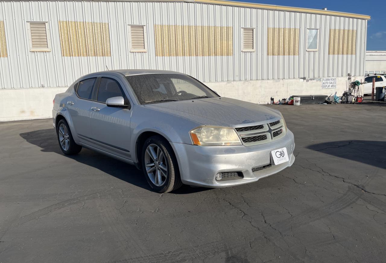 Dodge Avenger 2012 JS