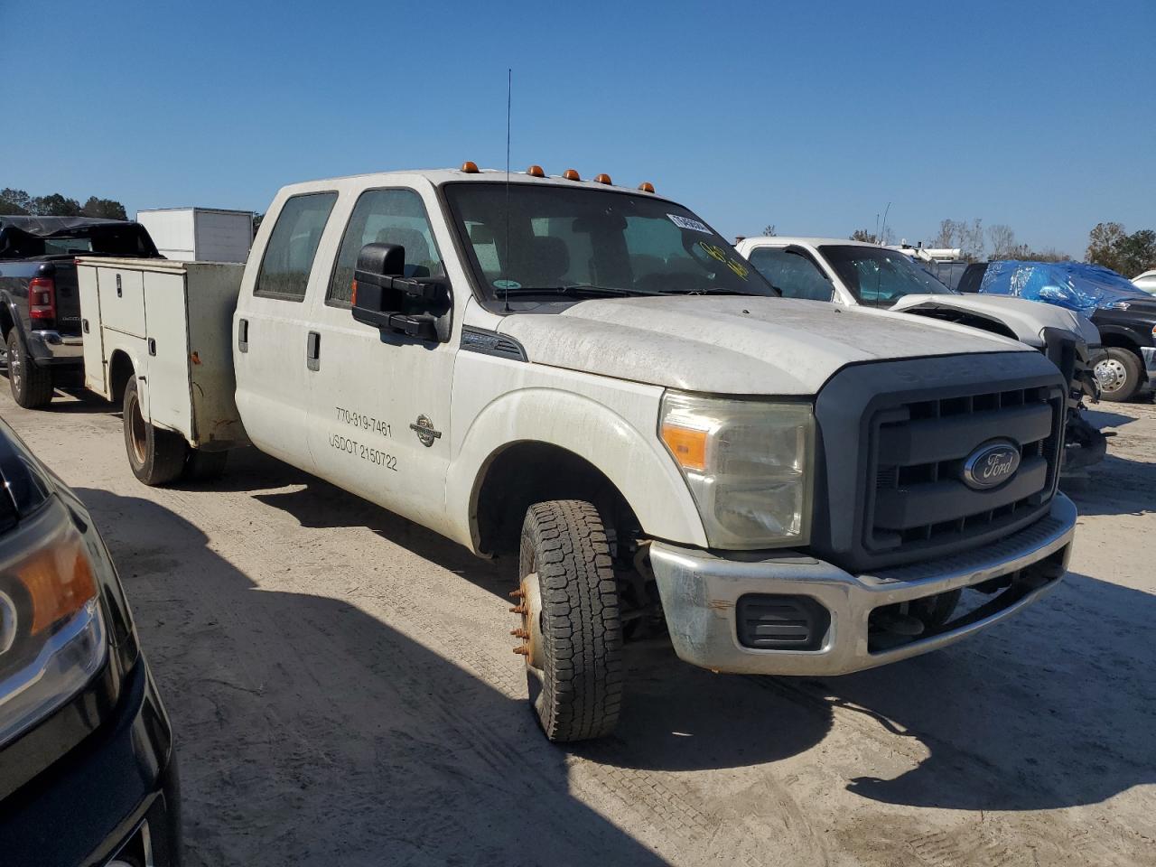 Lot #2940746496 2015 FORD F350 SUPER