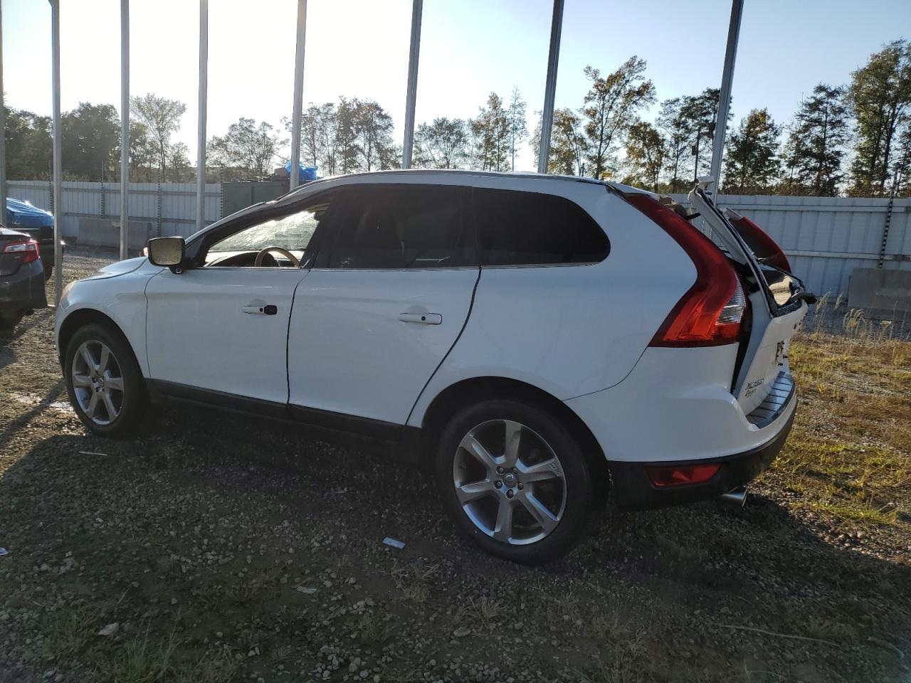 Lot #2970206263 2013 VOLVO XC60 3.2