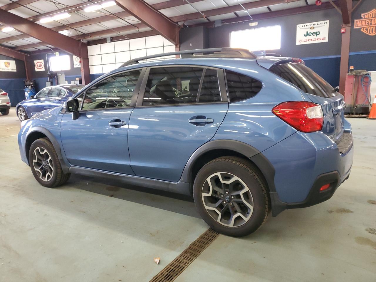 Lot #2945431709 2016 SUBARU CROSSTREK