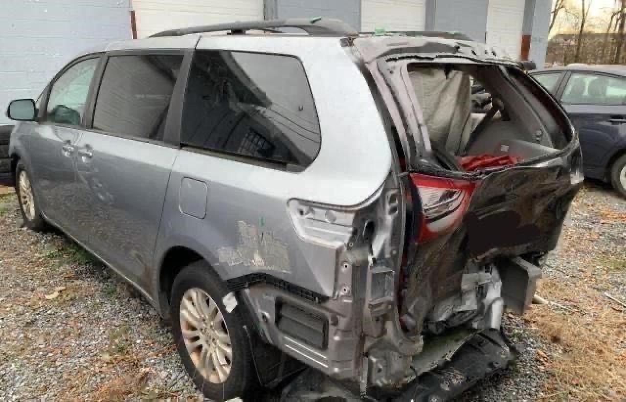 Lot #2928285703 2011 TOYOTA SIENNA XLE