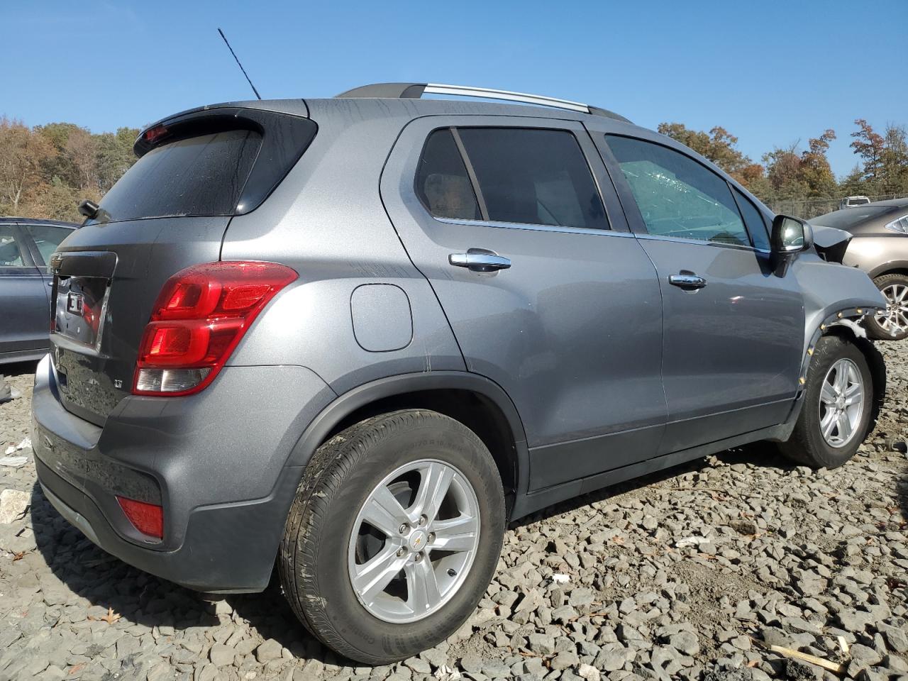 Lot #2957070441 2019 CHEVROLET TRAX 1LT