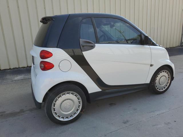 VIN WMEEJ3BA9FK806363 2015 SMART FORTWO no.3