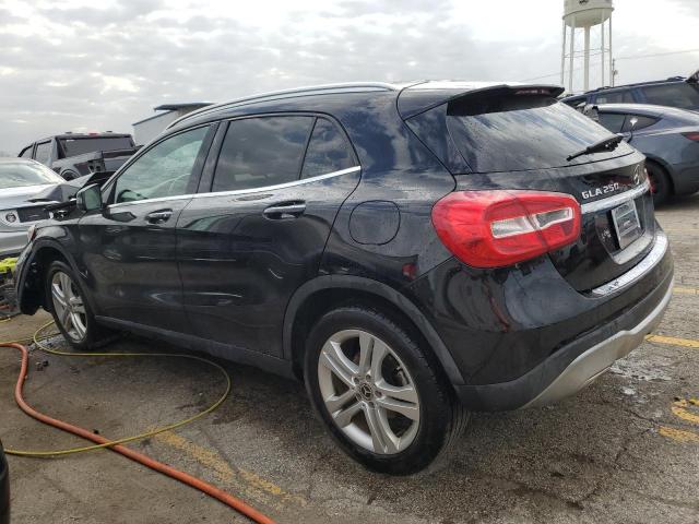 2019 MERCEDES-BENZ GLA 250 4M - WDCTG4GB2KU006735