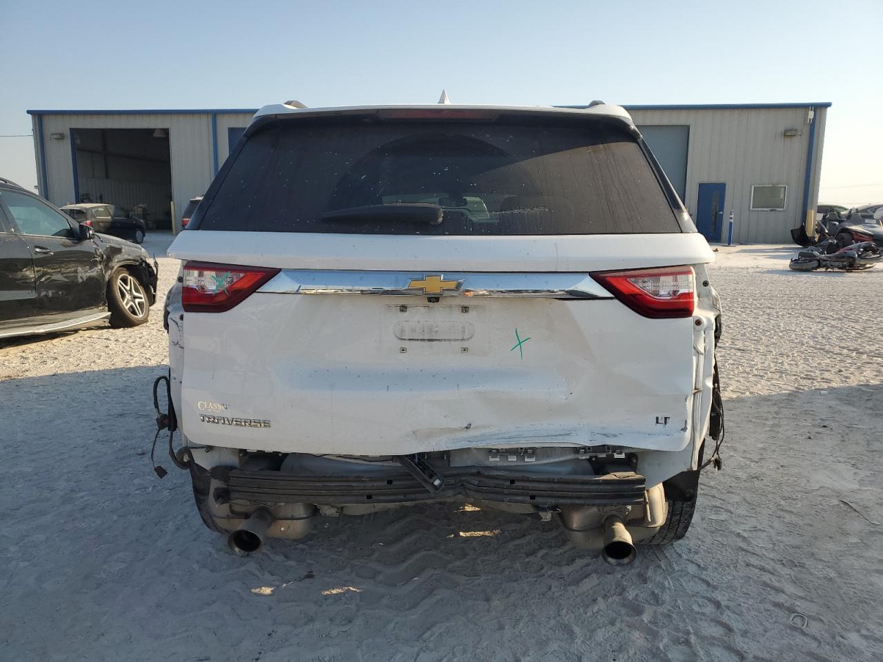 Lot #2953095639 2020 CHEVROLET TRAVERSE L