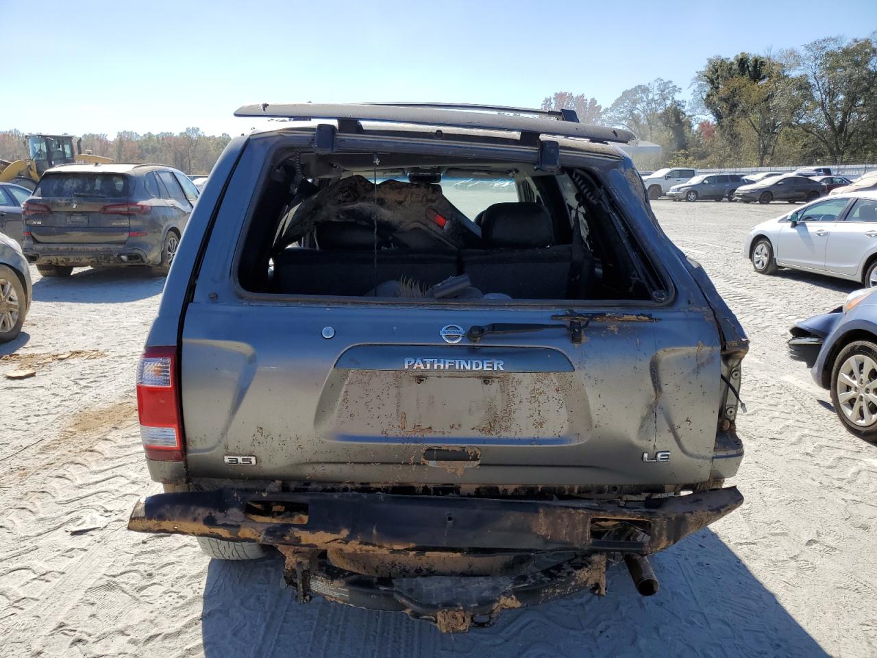 Lot #2955346509 2004 NISSAN PATHFINDER