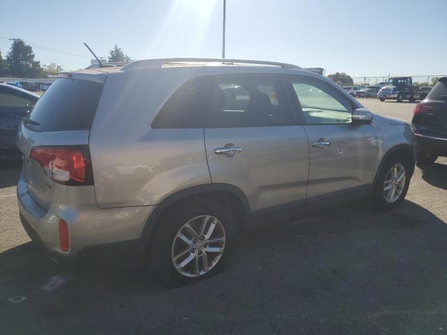 VIN 5XYKT4A61EG435766 2014 KIA Sorento, LX no.3