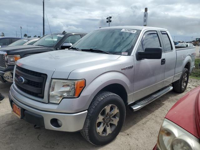 VIN 1FTFX1EF1DKE37864 2013 Ford F-150, Super Cab no.1