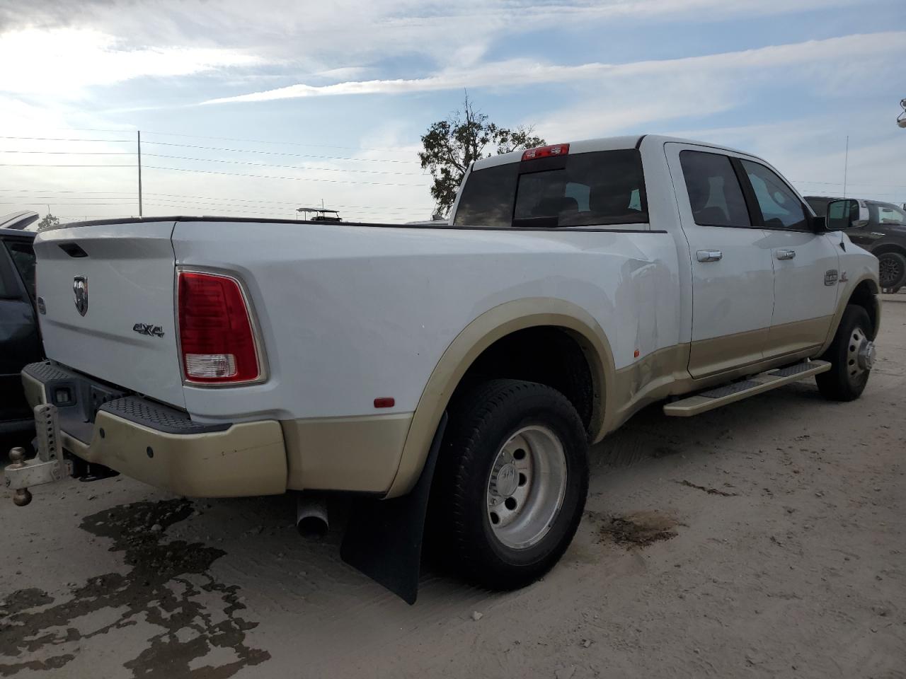 Lot #3028506919 2015 RAM 3500 LONGH