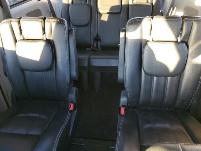 2016 CHRYSLER TOWN & COU - 2C4RC1BG2GR141313