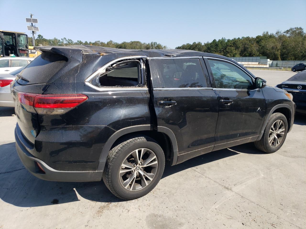 Lot #2994246072 2018 TOYOTA HIGHLANDER