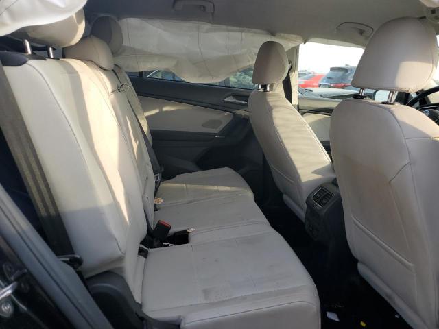2018 VOLKSWAGEN TIGUAN SE - 3VV3B7AX8JM213032