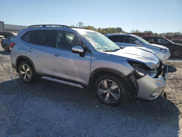 2019 SUBARU FORESTER T - JF2SKAWC2KH501228