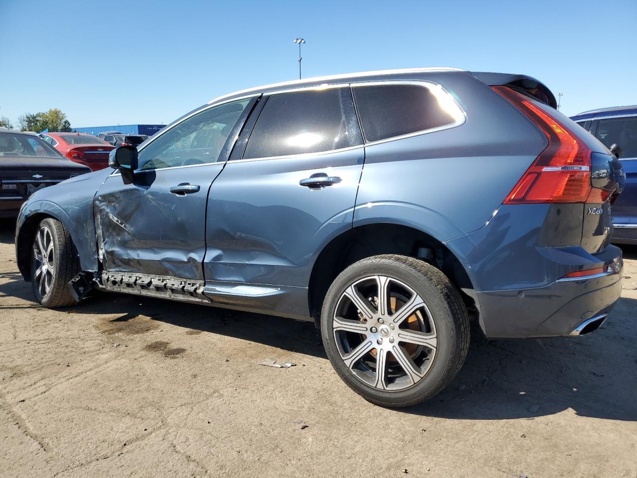 Lot #2993324848 2020 VOLVO XC60 T6 IN