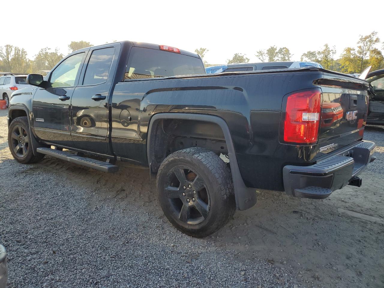 Lot #2962363008 2019 GMC SIERRA LIM