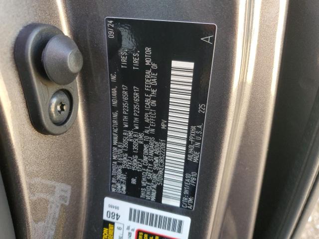 2024 TOYOTA SIENNA XLE - 5TDYRKEC3RS222081