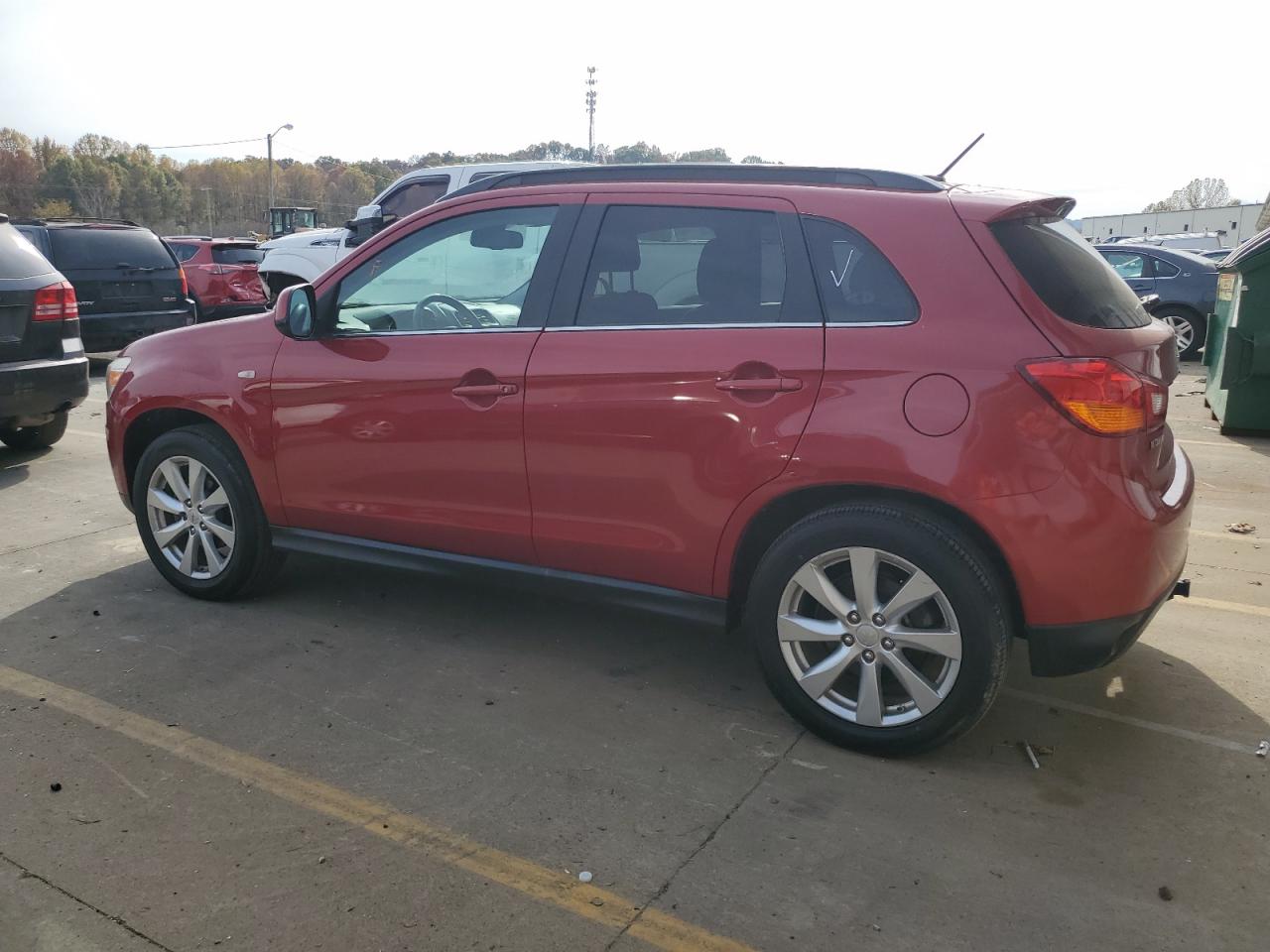 Lot #3003607133 2015 MITSUBISHI OUTLANDER