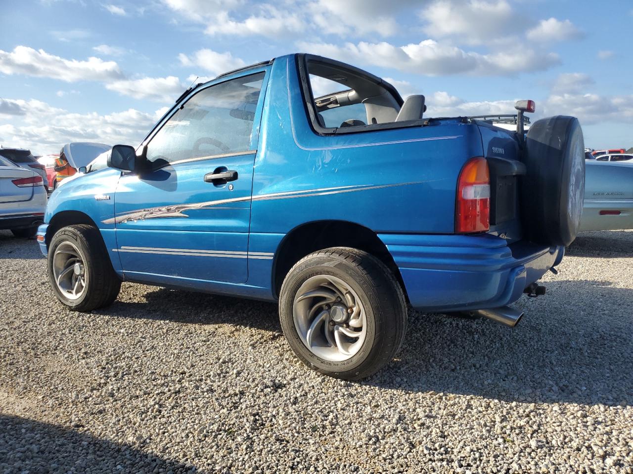 Lot #3029726644 2001 SUZUKI VITARA JLS