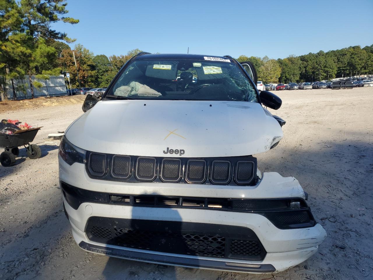 Lot #2993446830 2022 JEEP COMPASS LI