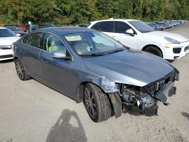 VIN LYV402TM5HB153323 2017 Volvo S60, Platinum no.4