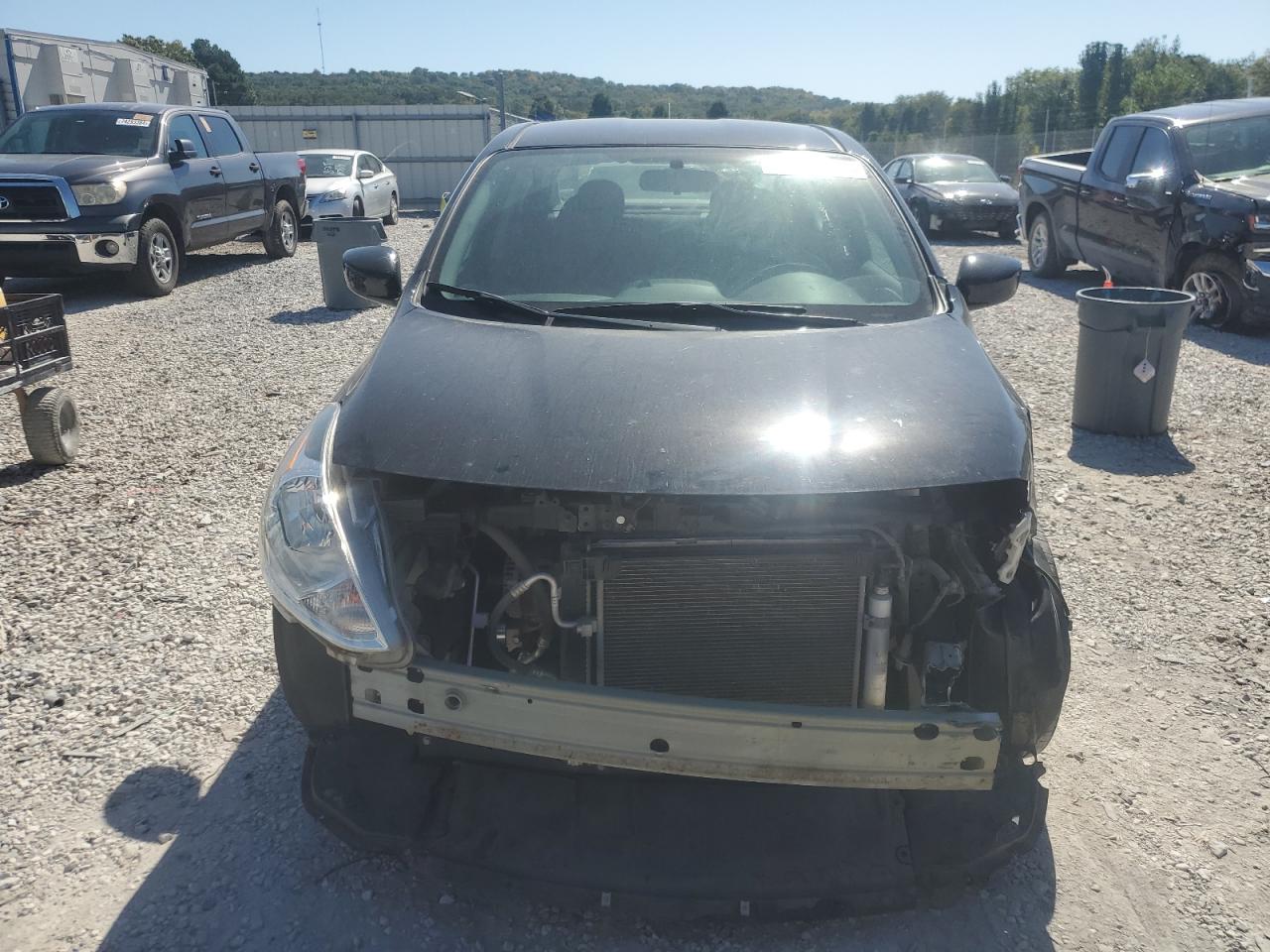 Lot #2909786239 2019 NISSAN VERSA S