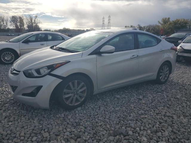 HYUNDAI ELANTRA SE