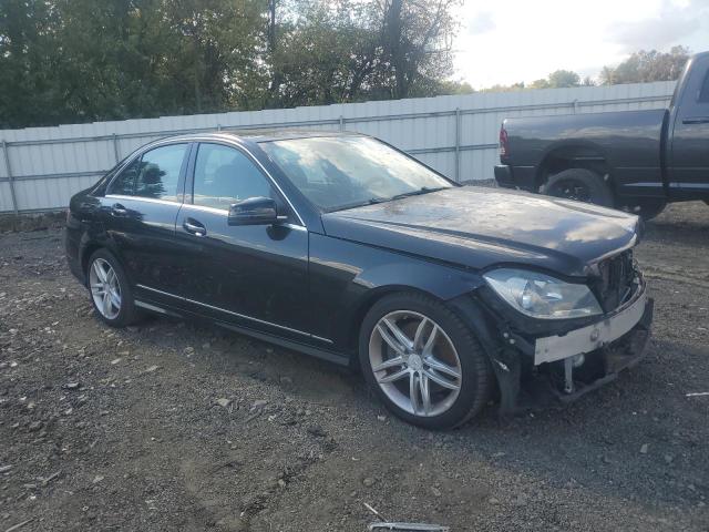 VIN WDDGF8AB5DA775704 2013 MERCEDES-BENZ C-CLASS no.4